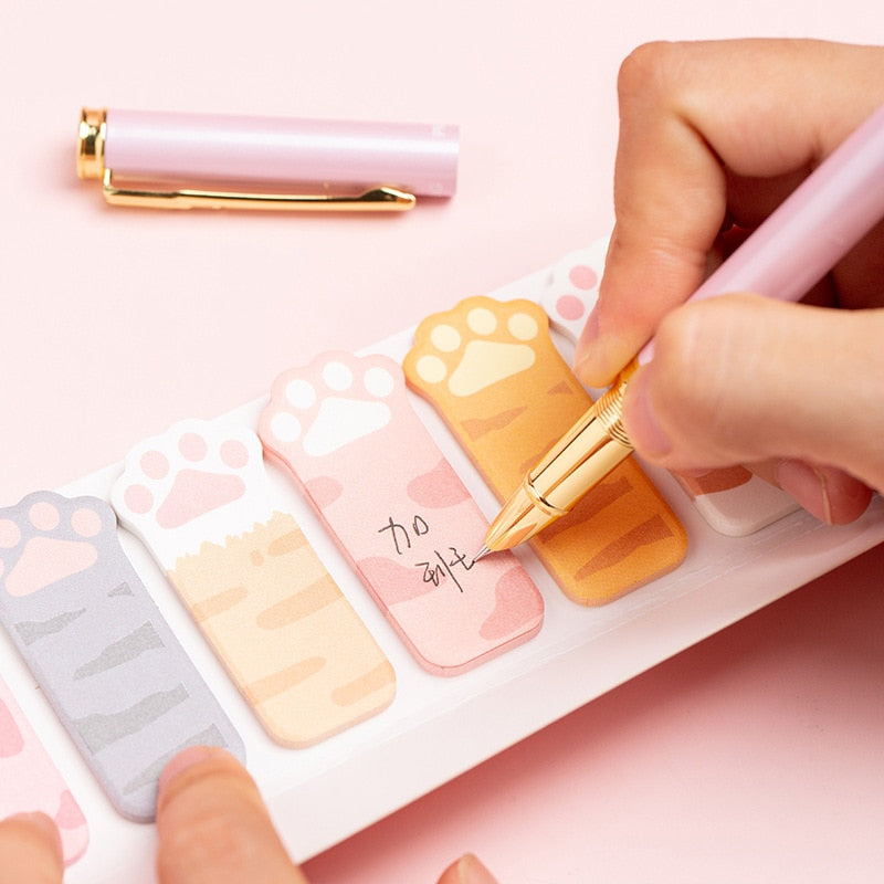 cat paw sticky notes
